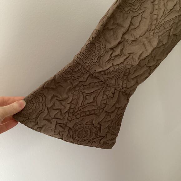 Chico’s Travelers Open Front Textured Blazer Jacket Bell Sleeves Size 2 (12/14) - Picture 3 of 13